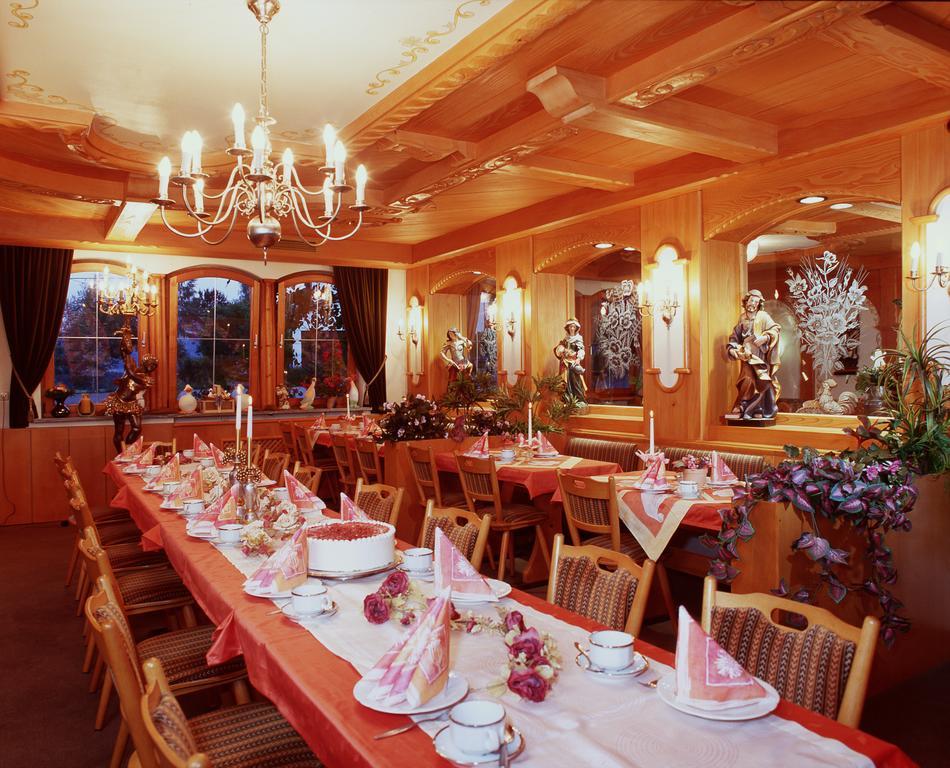Pension / Ferienwohnungen Ludwig Римбах Екстериор снимка